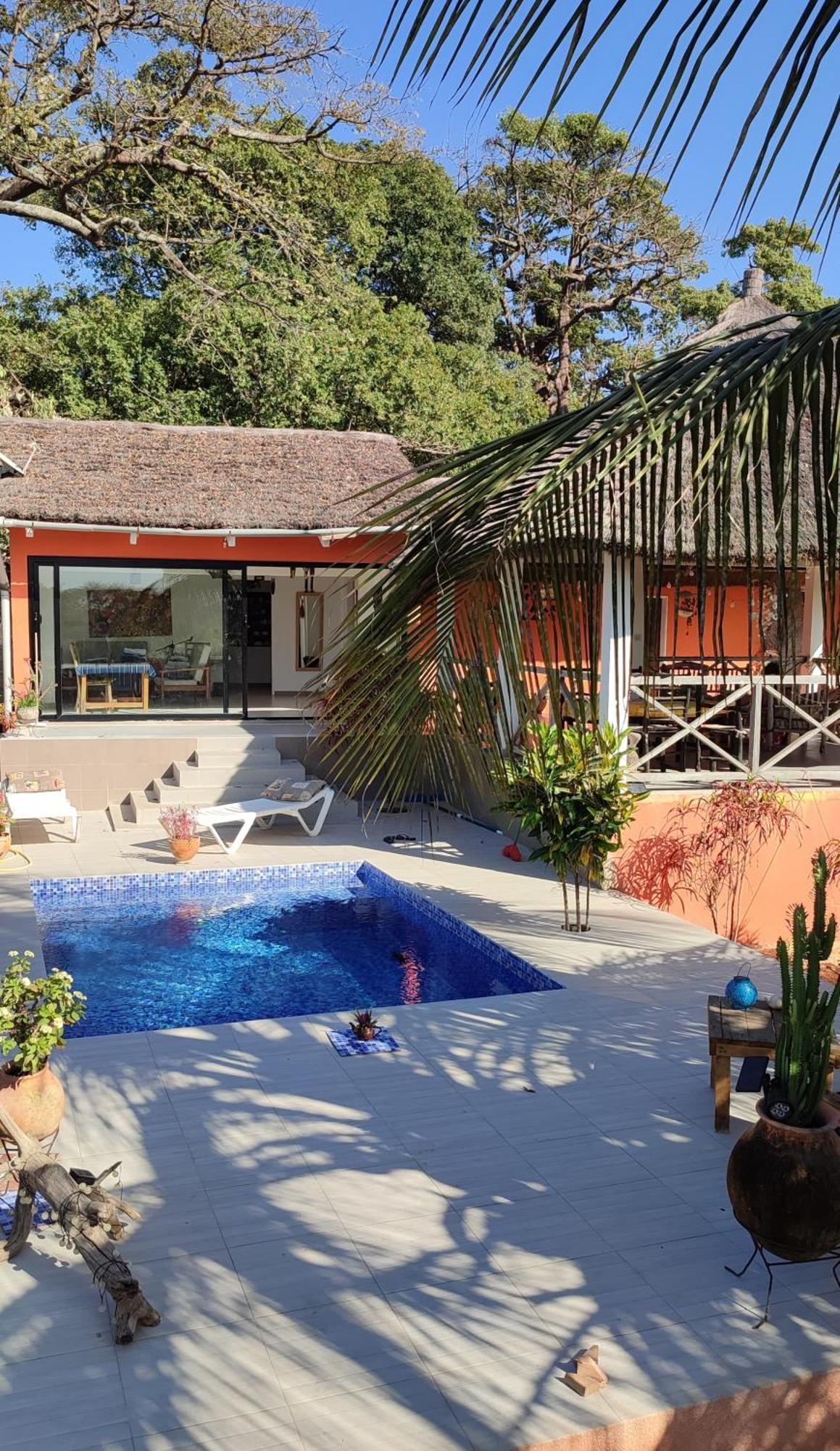 Akine Ti Kasso Piscine Hotell Diembéreng Exteriör bild